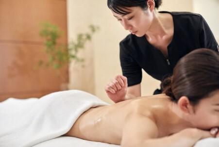 シャレーアイビー定山渓の派遣社員 スパセラピスト ホテル・高級スパ内サロンの求人情報イメージ1